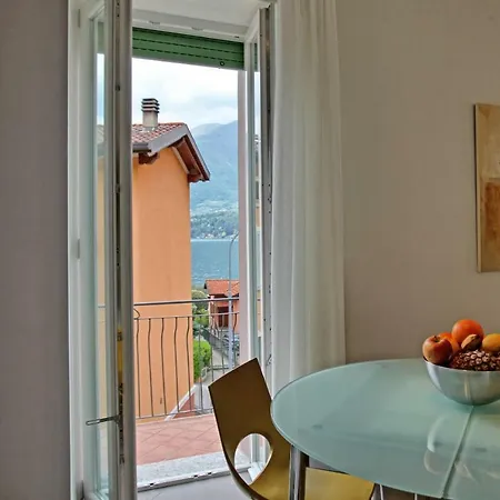 Yellow Appartement Lezzeno